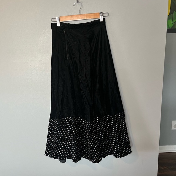 McNaughton x Vintage Black Velvet Iridescent Sparkle Polka Dot Skirt Halter Set - Picture 5 of 12